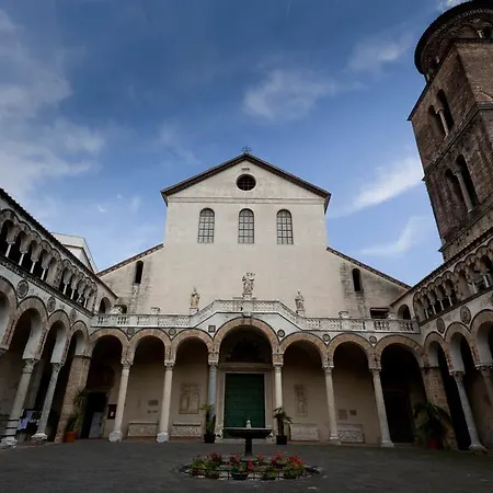 Sara E Angela 4* Σαλέρνο